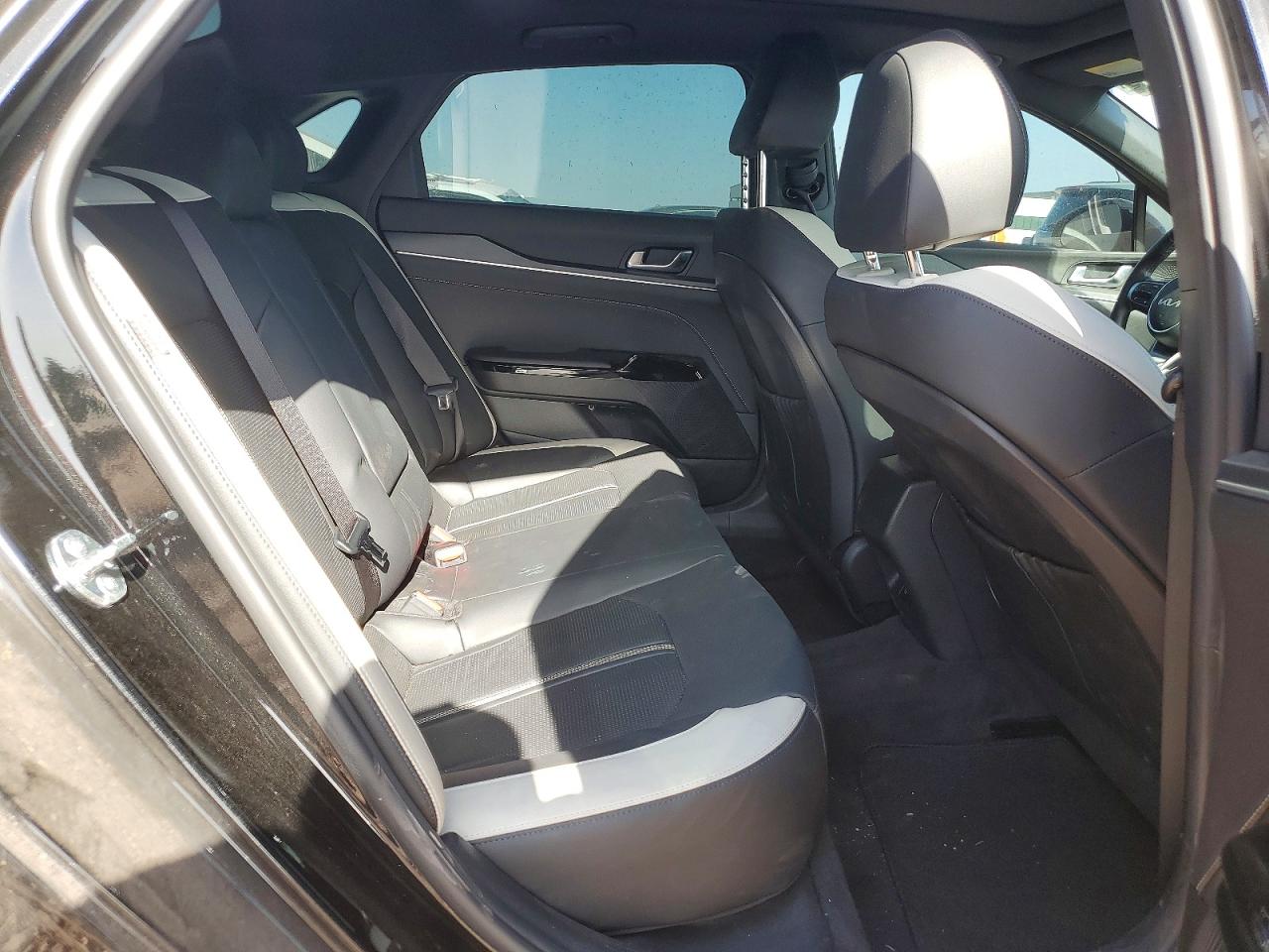 2025 KIA K5