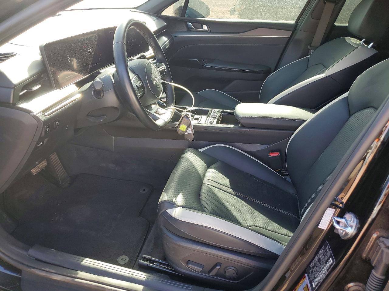 2025 KIA K5