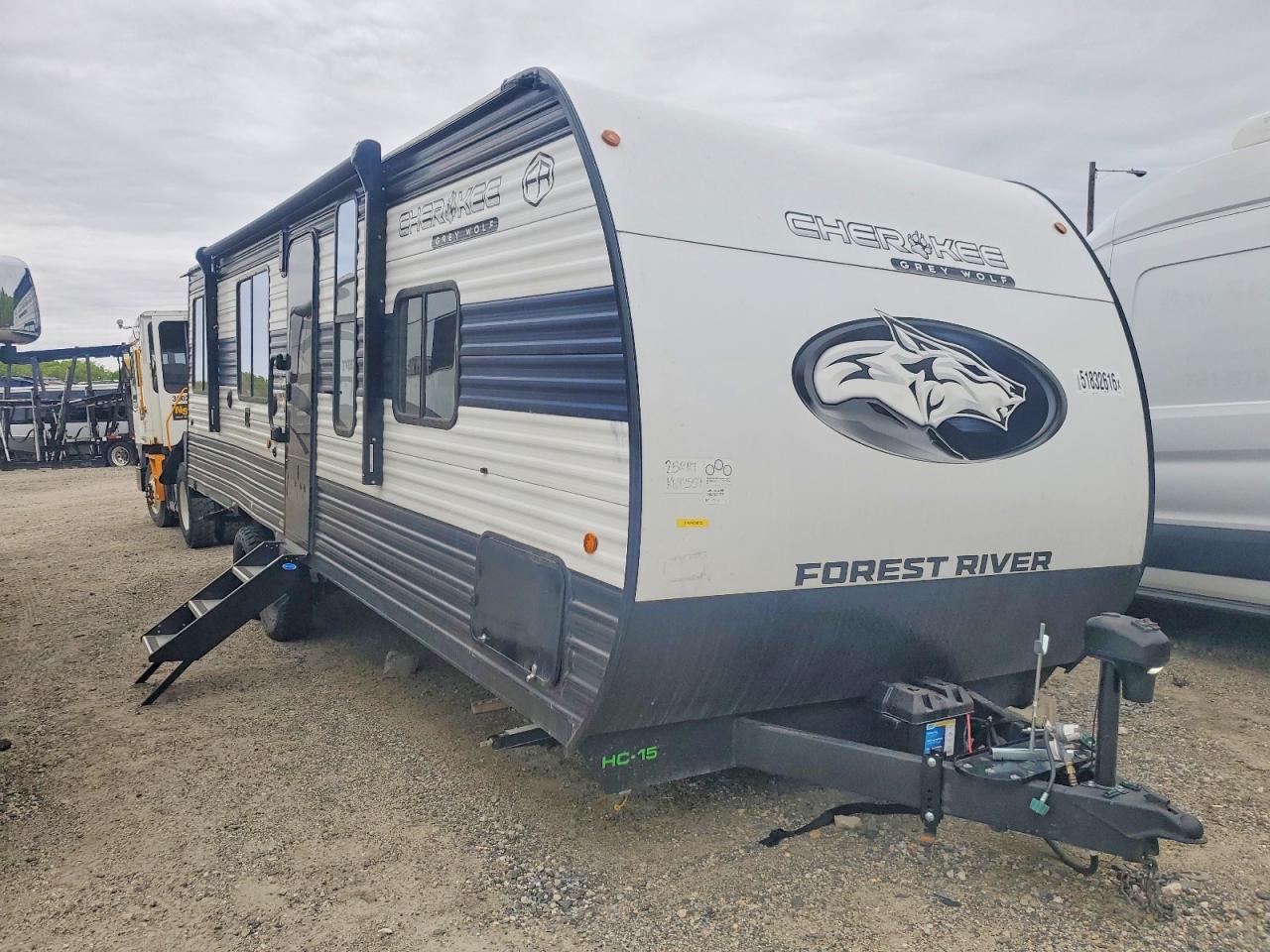 2025 FOREST RIVER CHEROKEE RECREATION