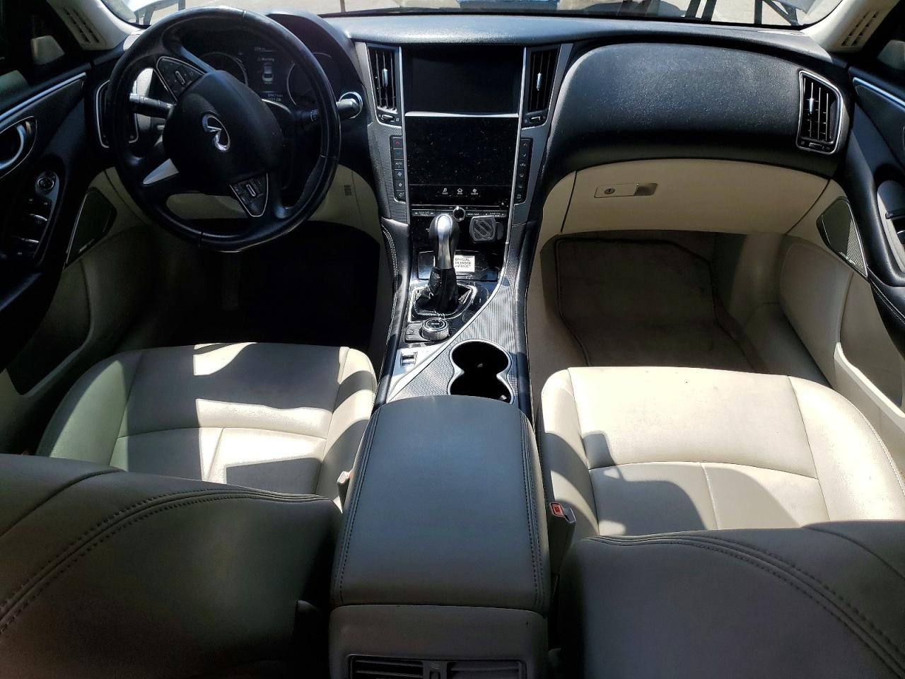 2017 INFINITI Q50