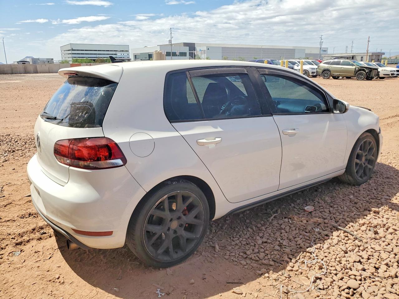 2013 VOLKSWAGEN GTI