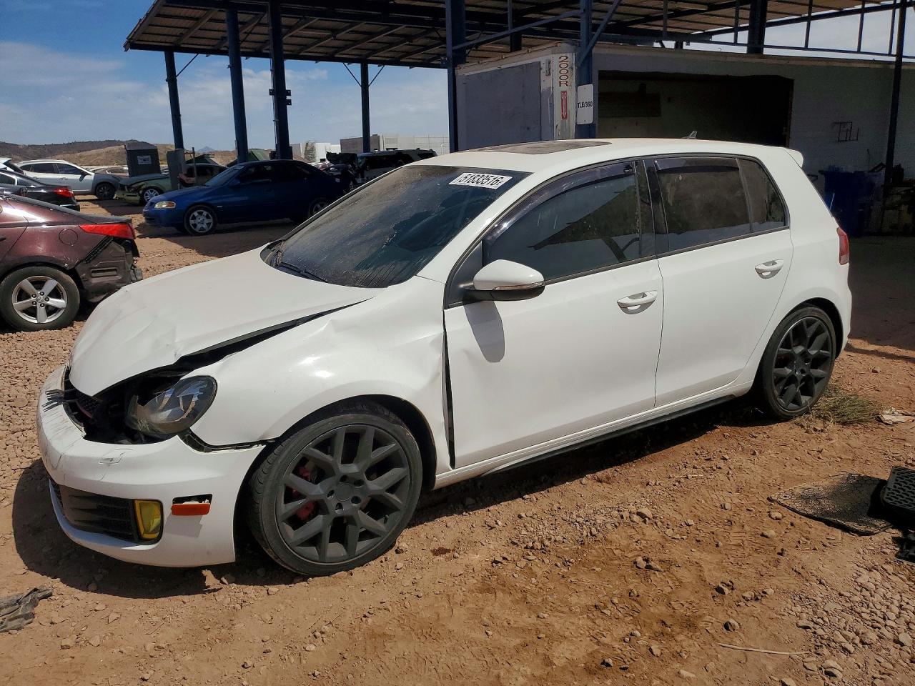 2013 VOLKSWAGEN GTI