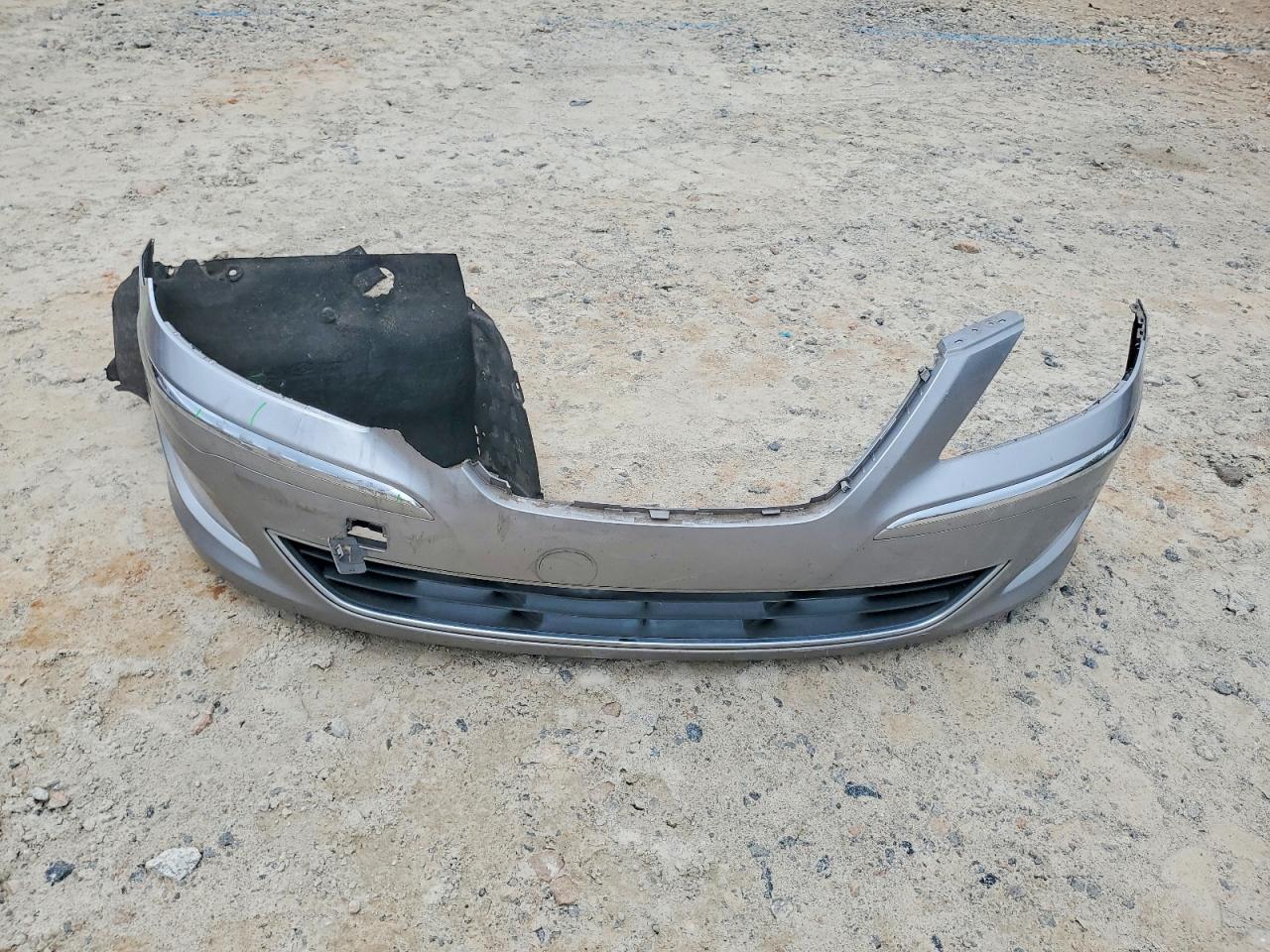 2012 HYUNDAI GENESIS