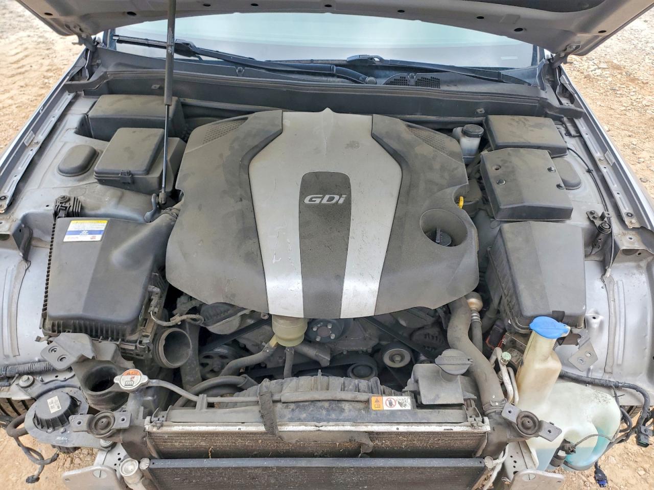 2012 HYUNDAI GENESIS