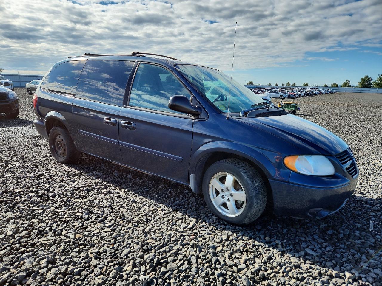 2007 DODGE GRAND CARA