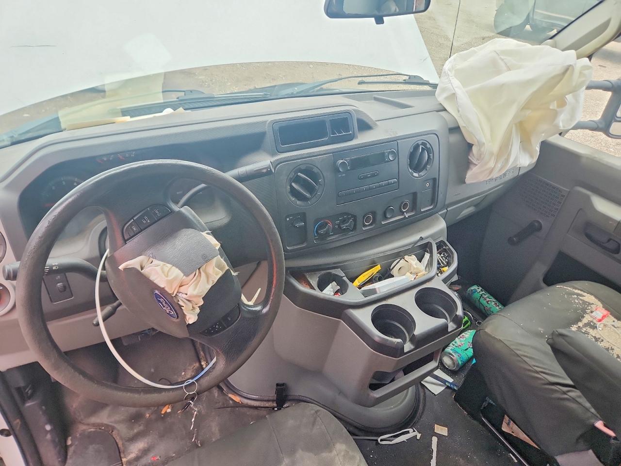 2016 FORD ECONOLINE
