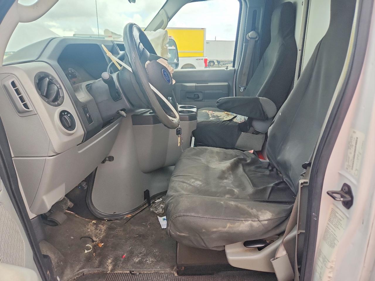2016 FORD ECONOLINE
