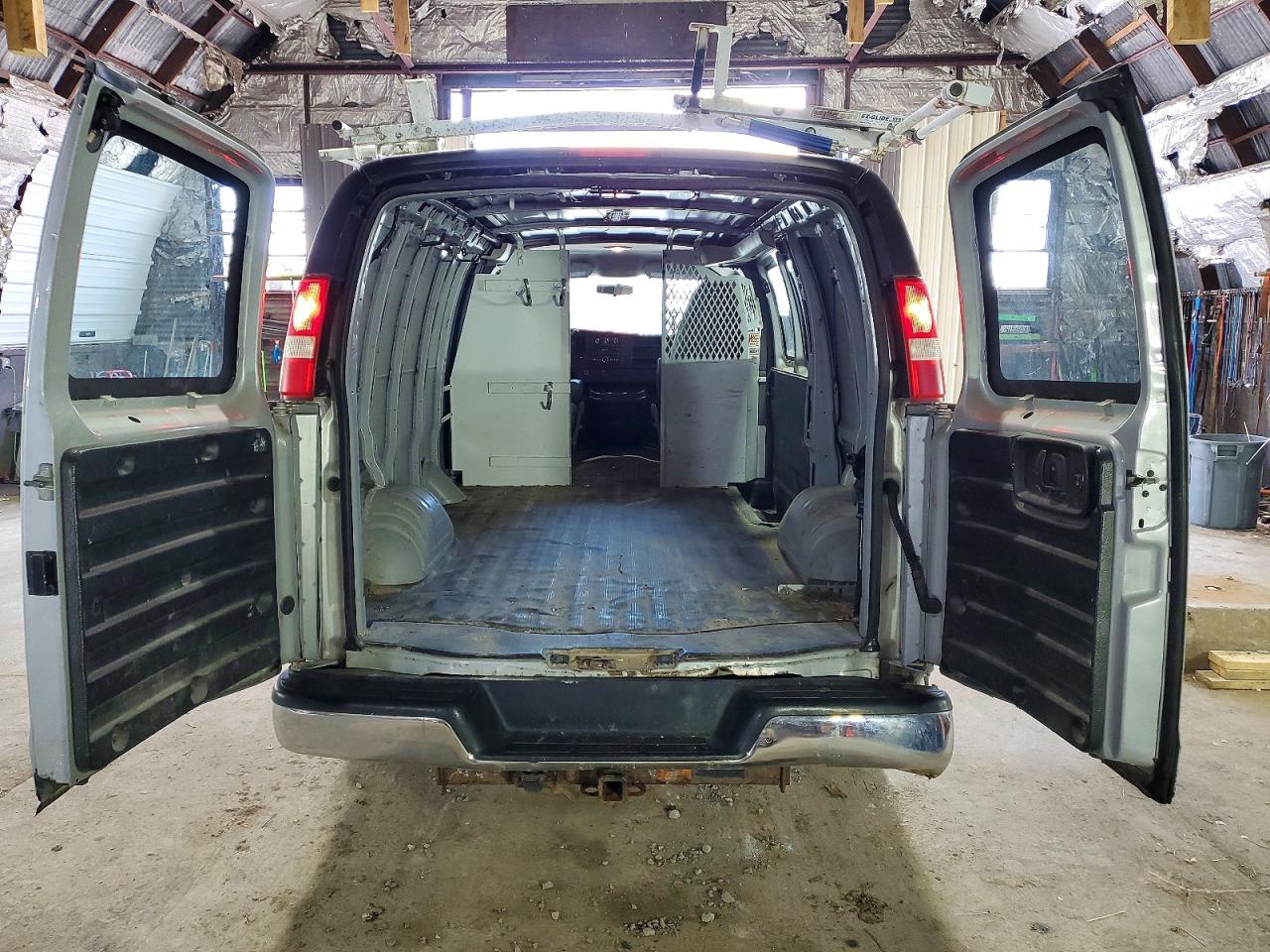 2012 CHEV EXPRESS