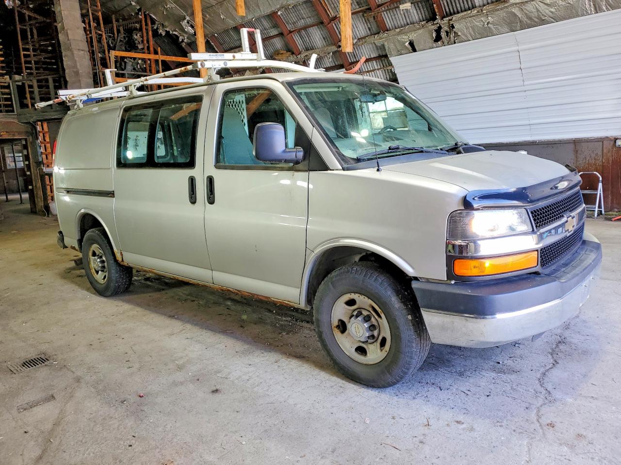 2012 CHEV EXPRESS