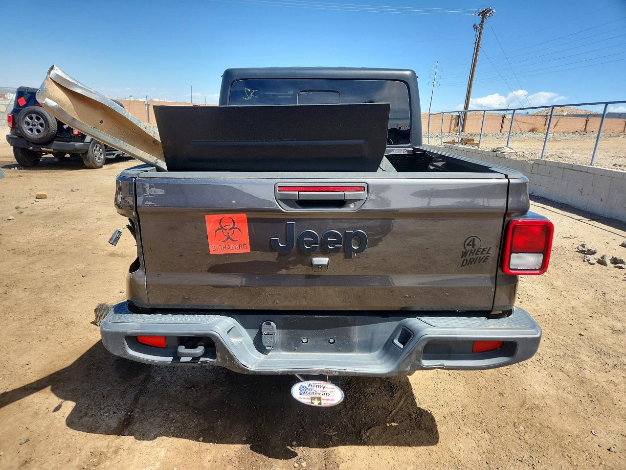 2023 JEEP GLADIATOR
