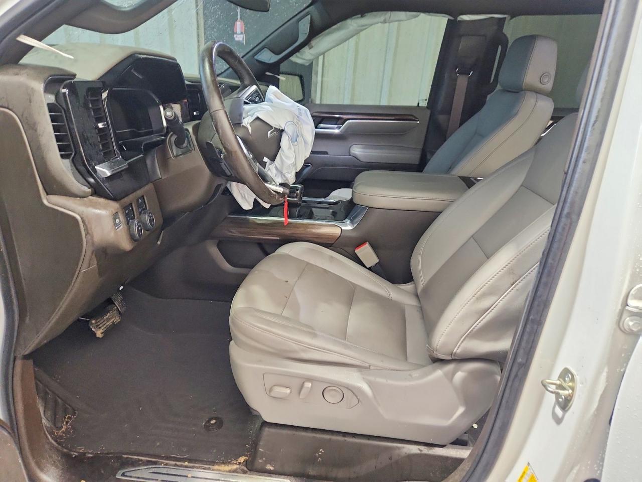 2023 CHEVROLET SILVERADO