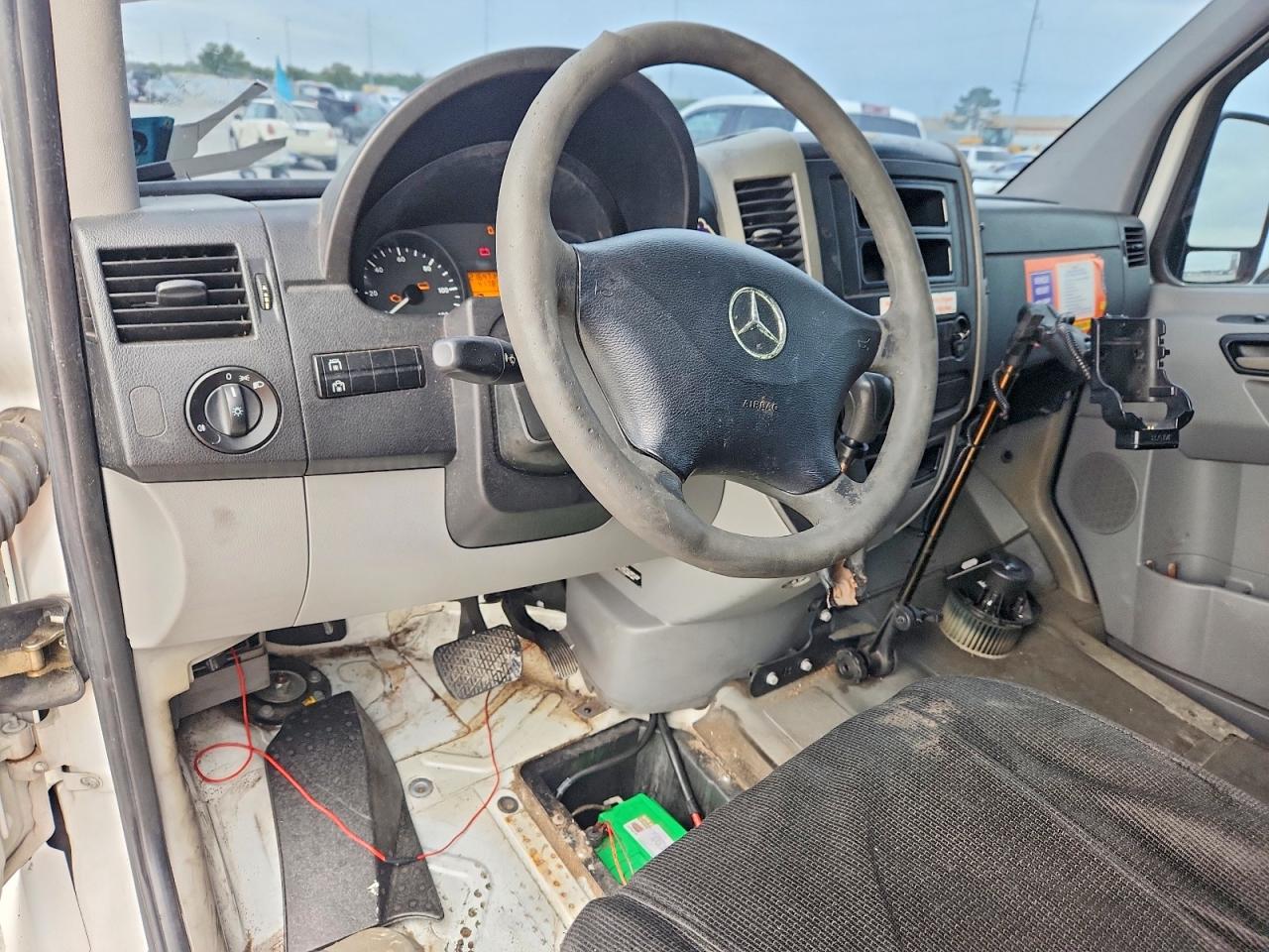 2012 MERCEDES BENZ SPRINTER