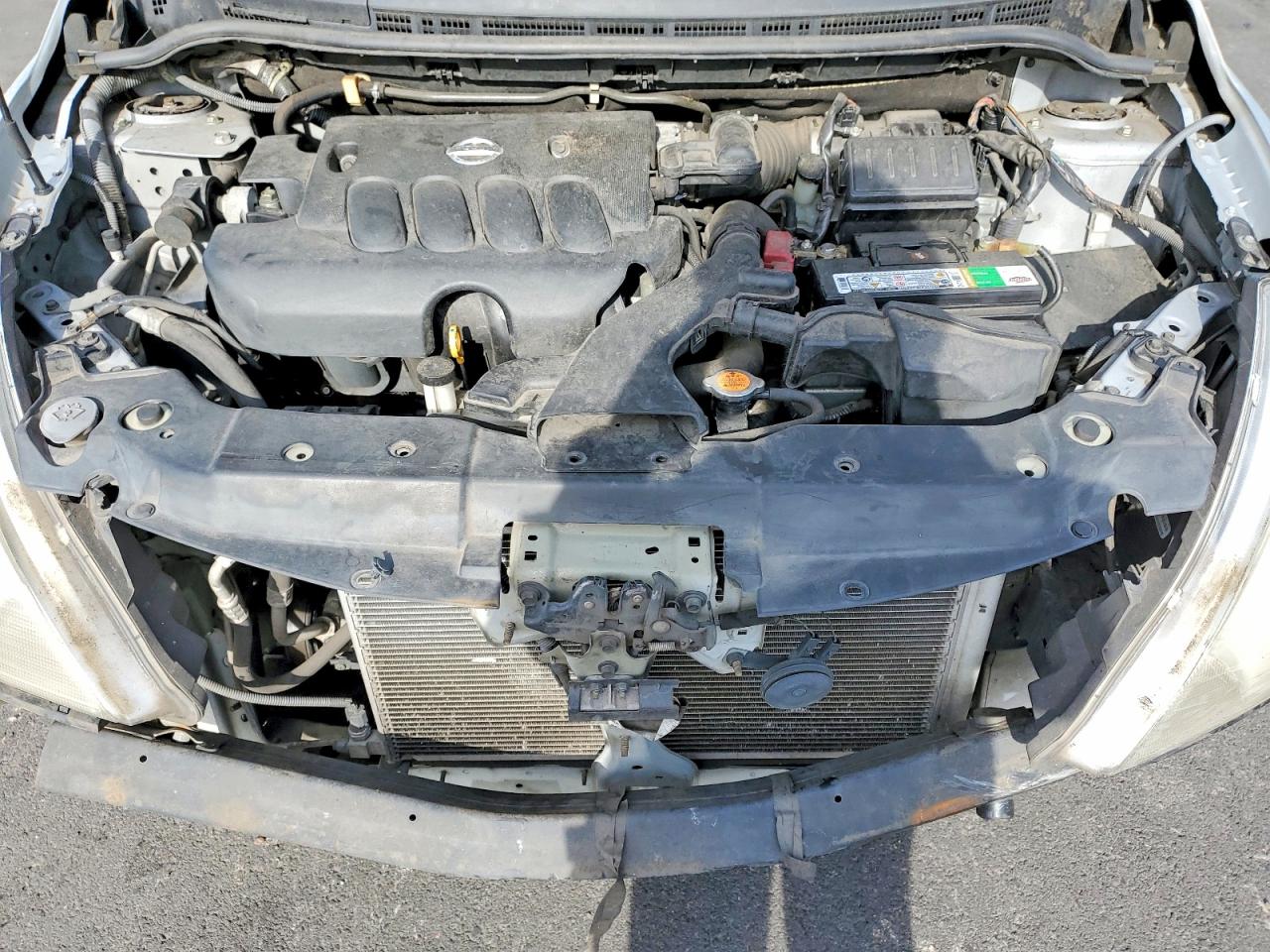 2011 NISS VERSA
