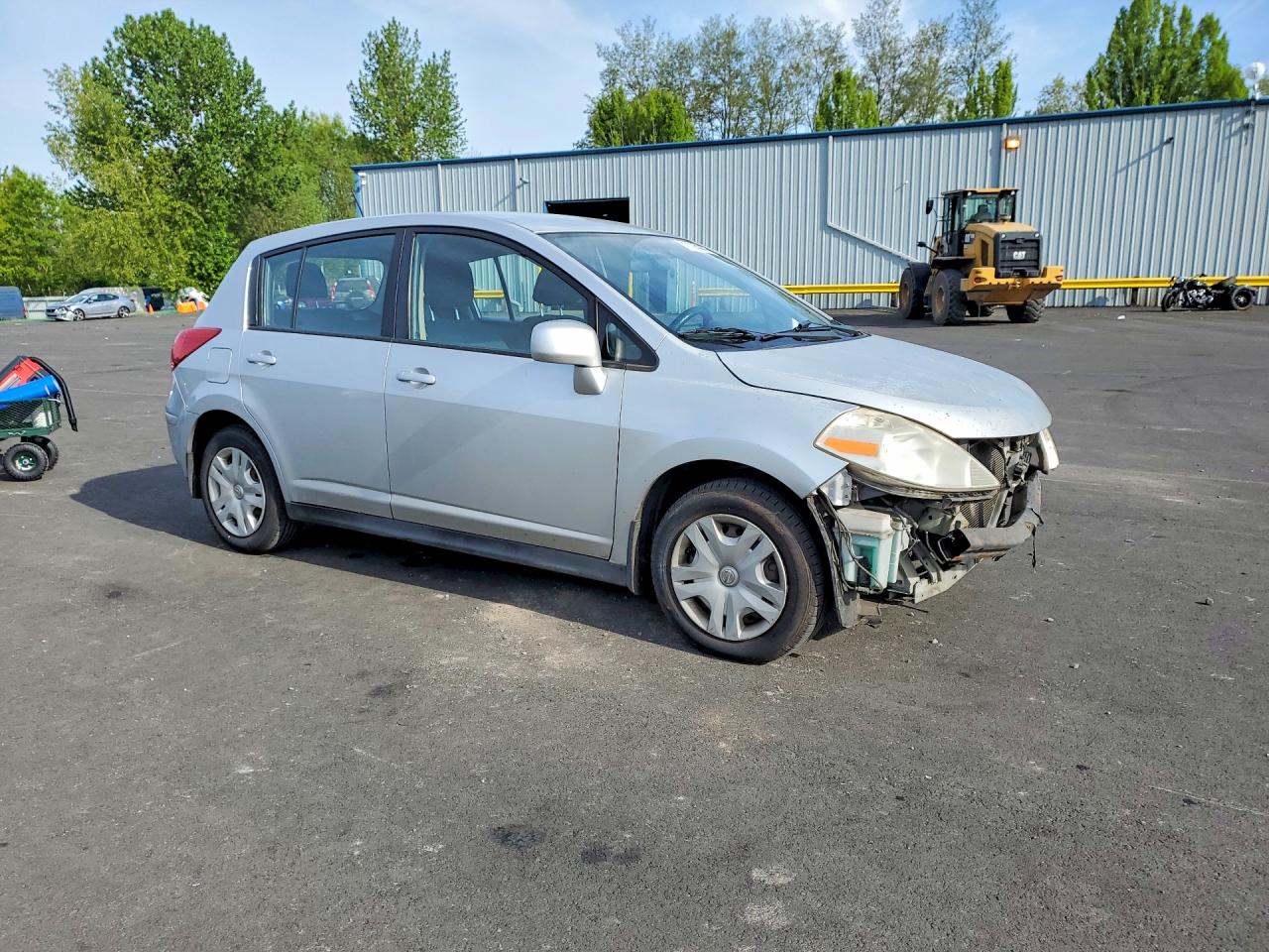 2011 NISS VERSA