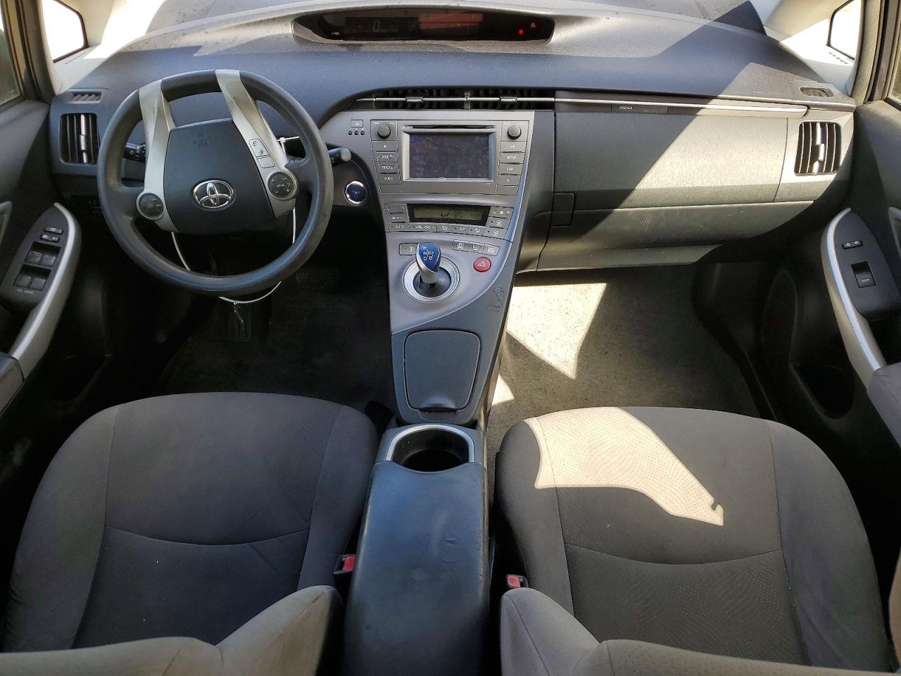 2014 TOYOTA PRIUS