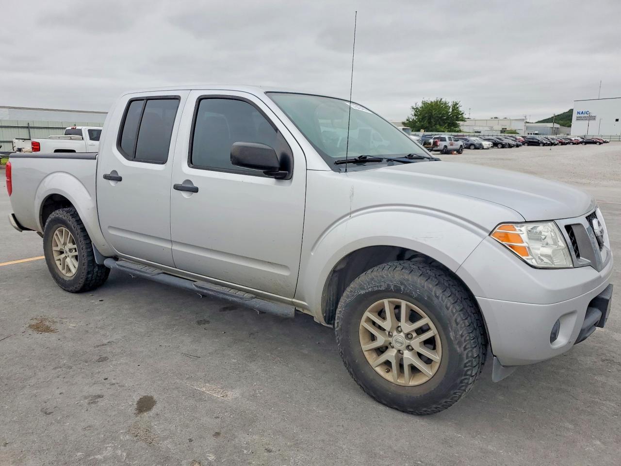 2019 NISSAN FRONTIER
