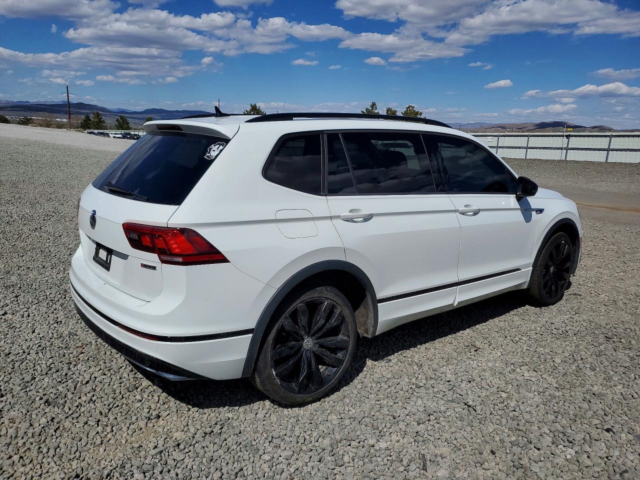 2021 VOLKSWAGEN TIGUAN