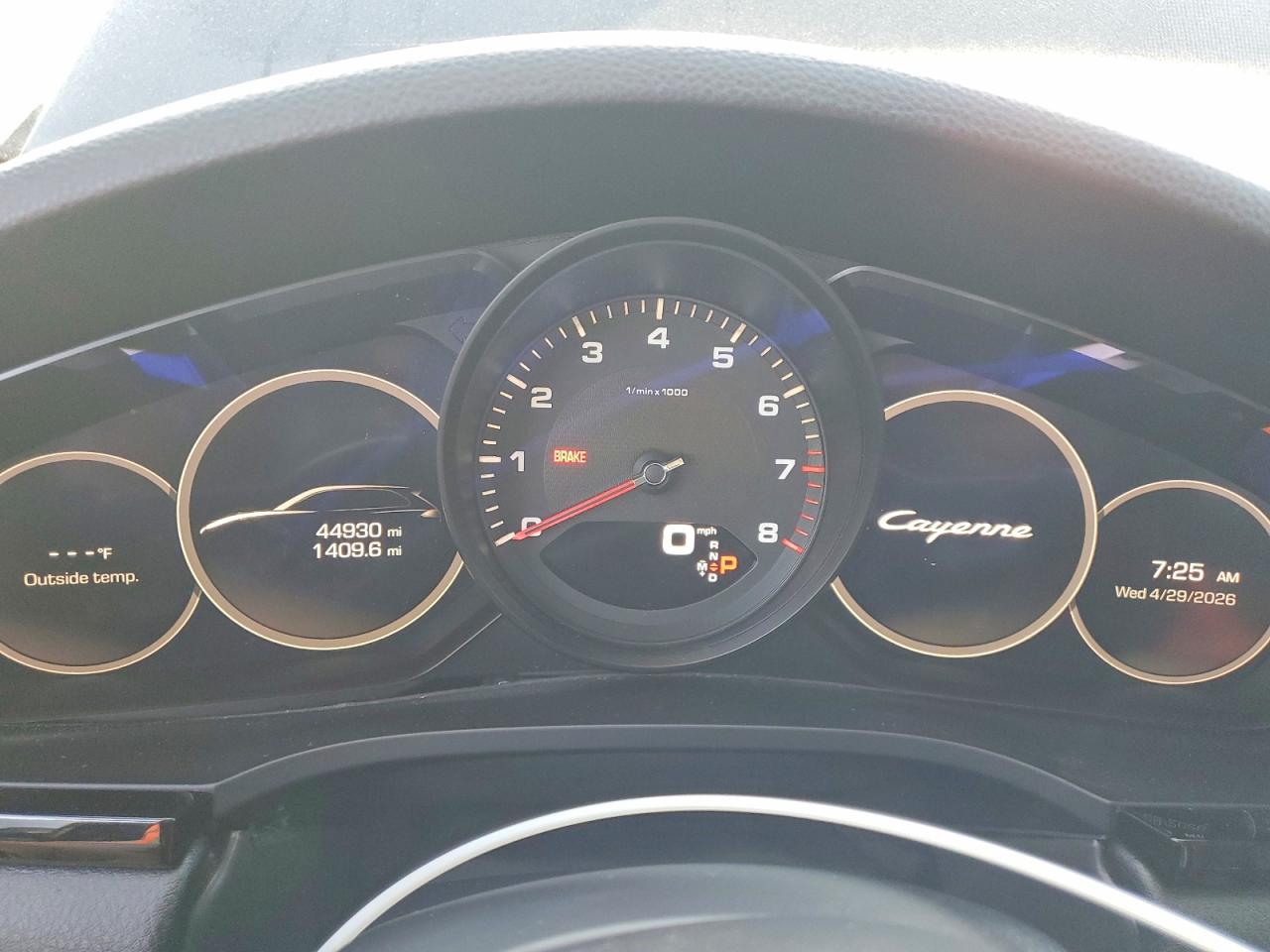 2020 PORSCHE CAYENNE