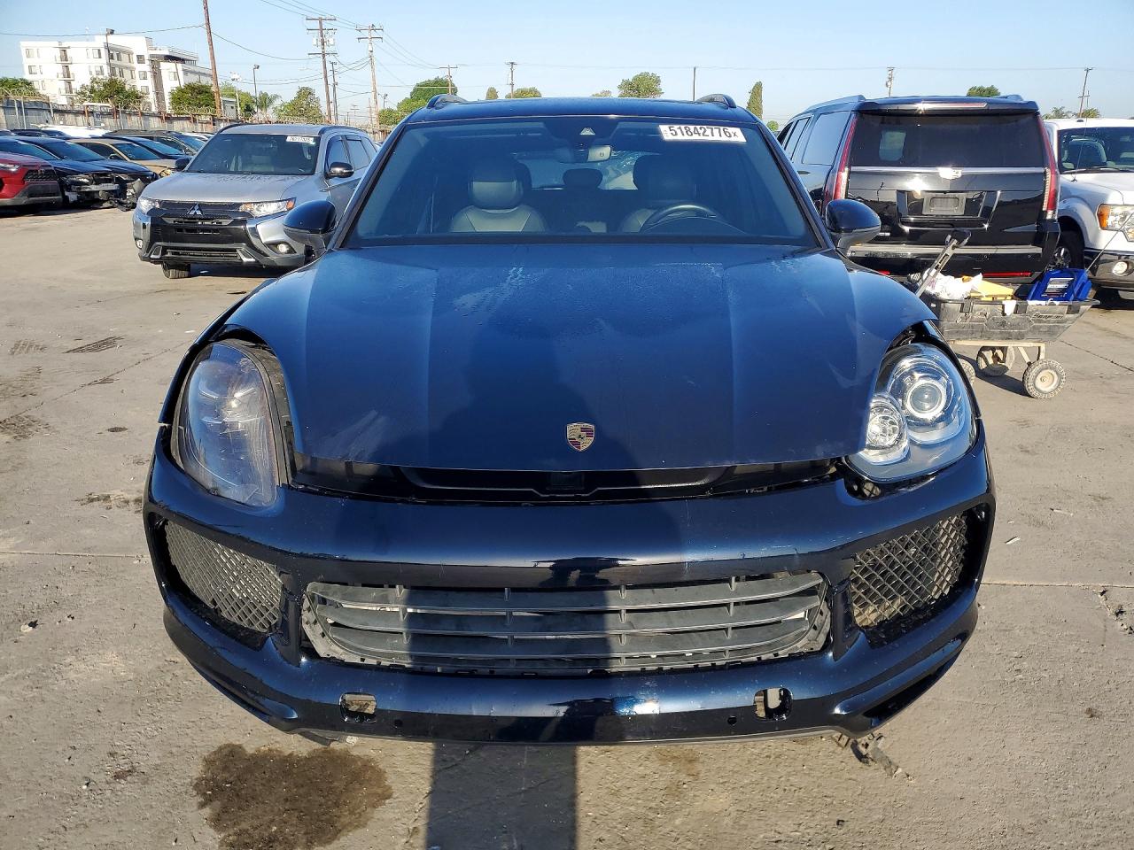 2020 PORSCHE CAYENNE