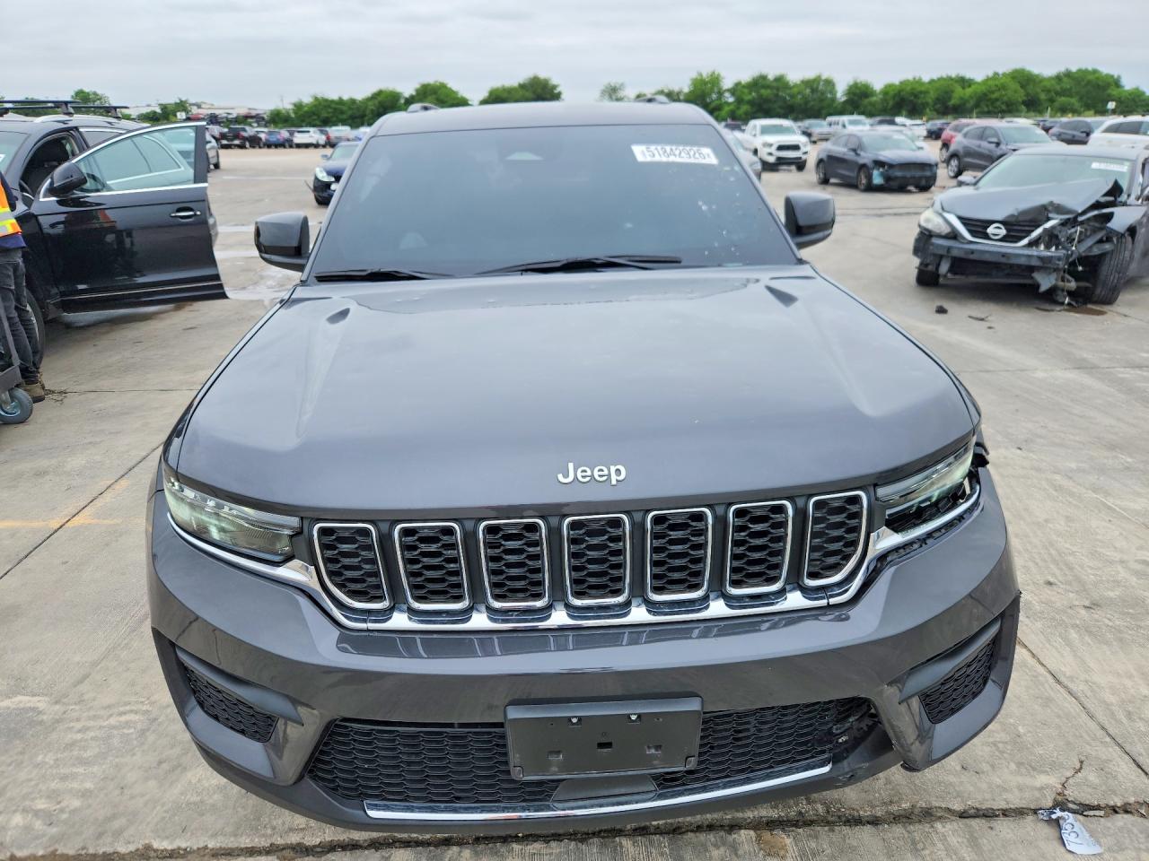 2025 JEEP CHEROKEE