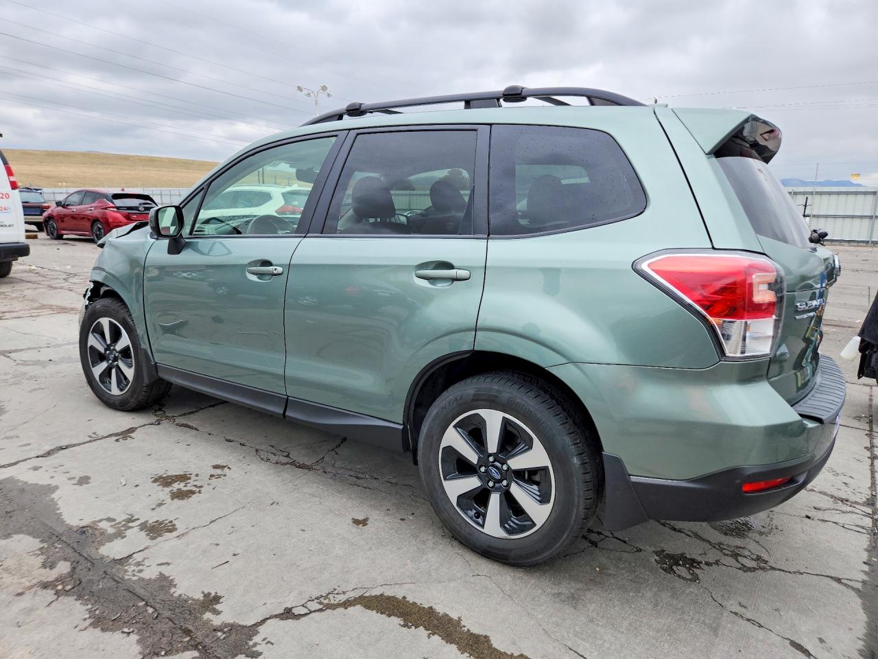 2017 SUBARU FORESTER