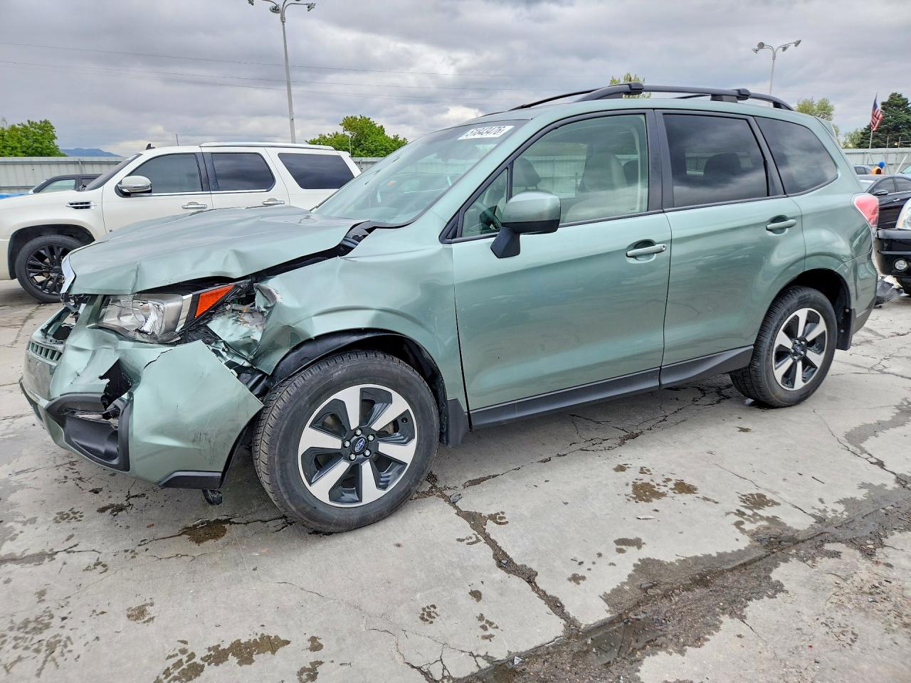2017 SUBARU FORESTER