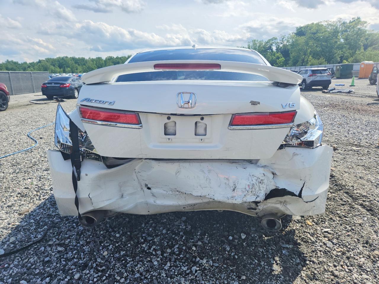 2011 HONDA ACCORD