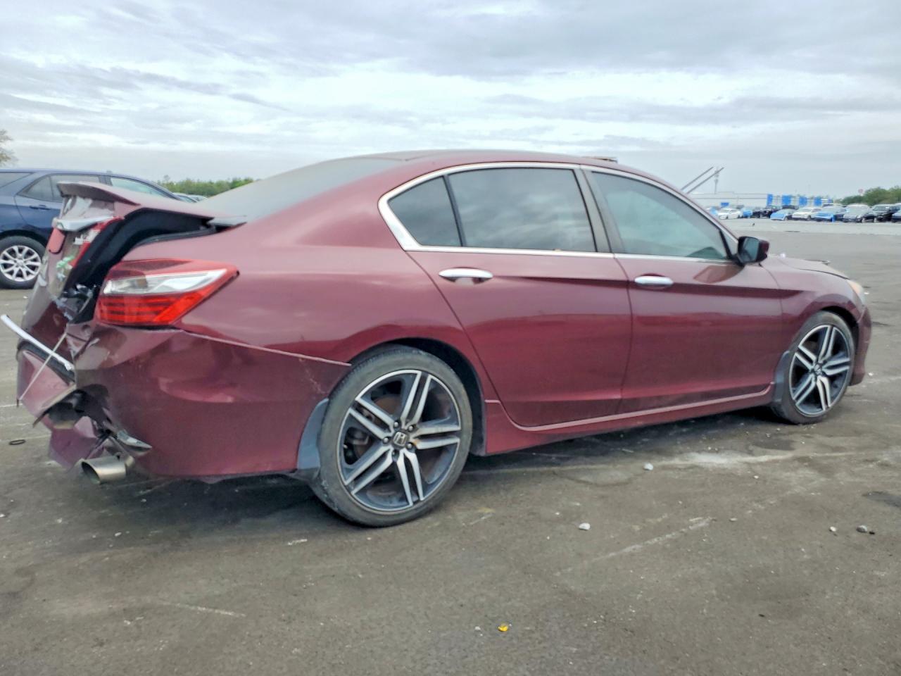 2016 HONDA ACCORD