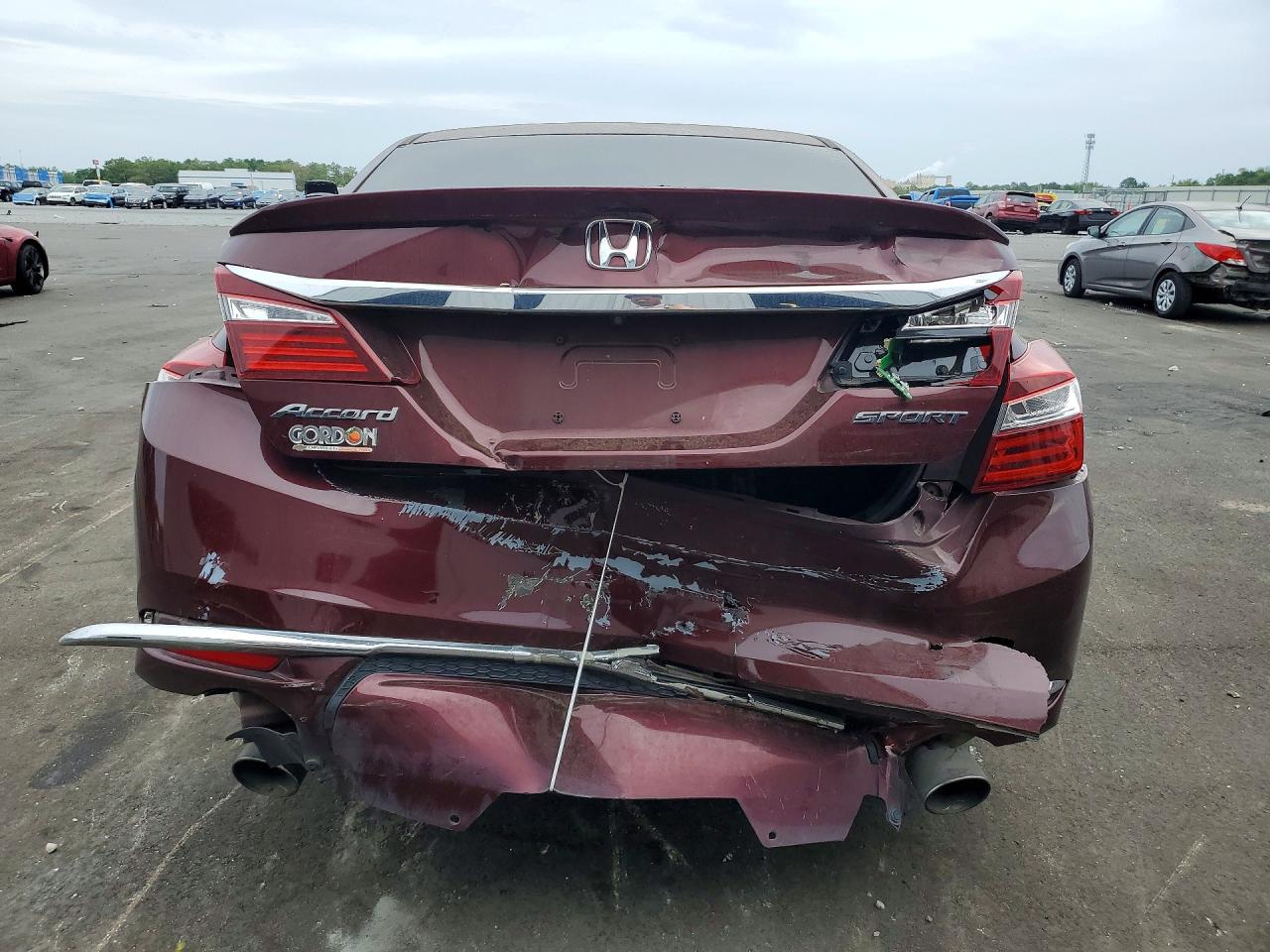 2016 HONDA ACCORD