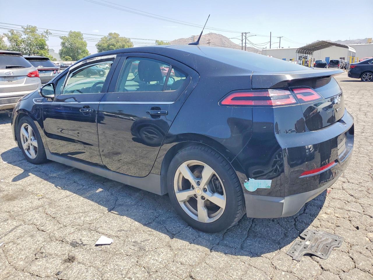 2013 CHEV VOLT