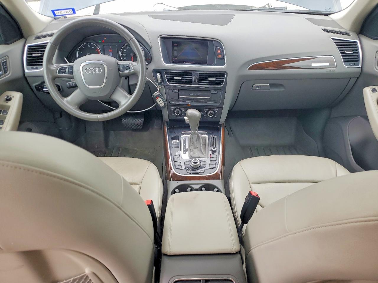 2010 AUDI Q5