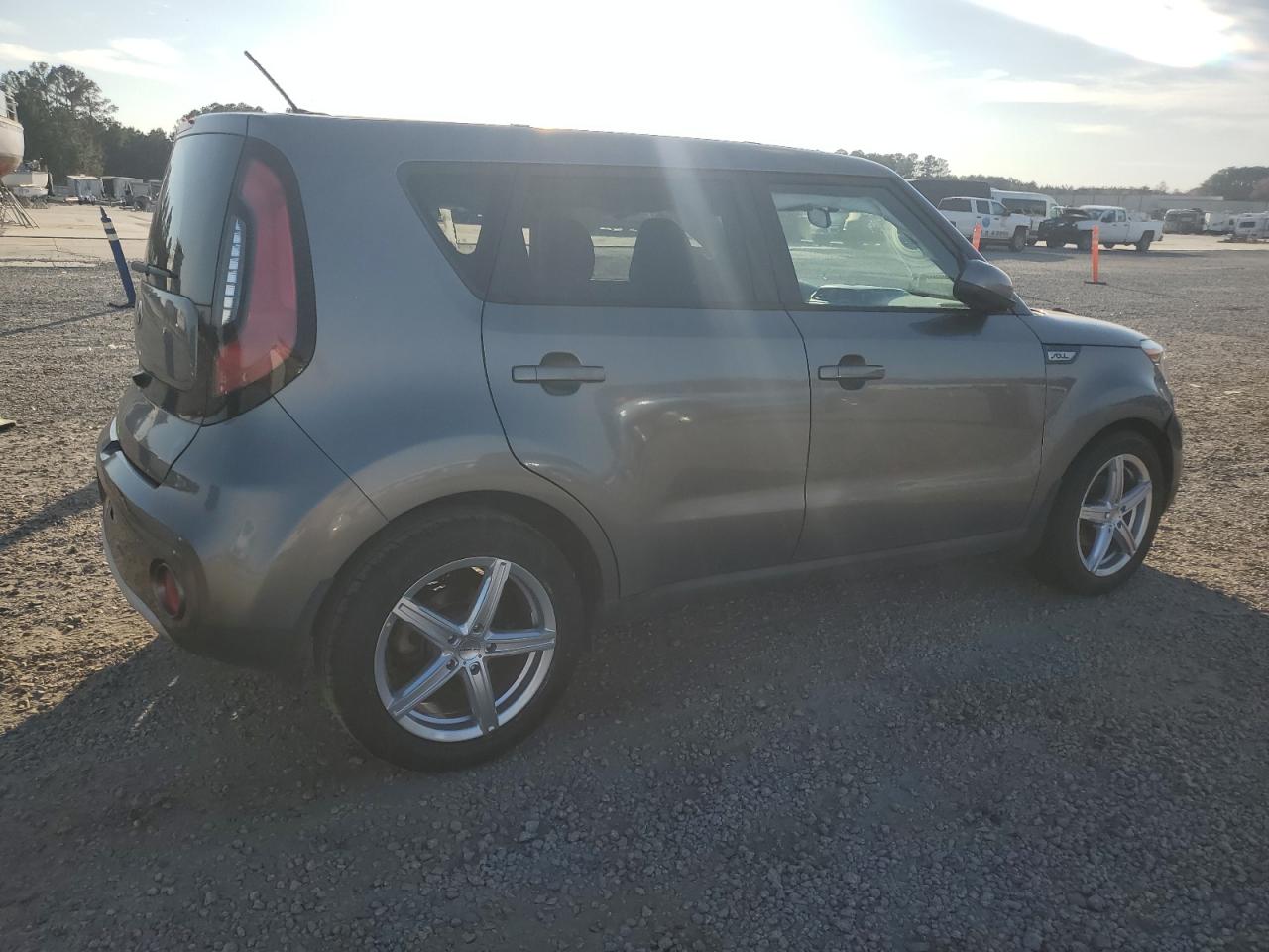 2017 KIA SOUL