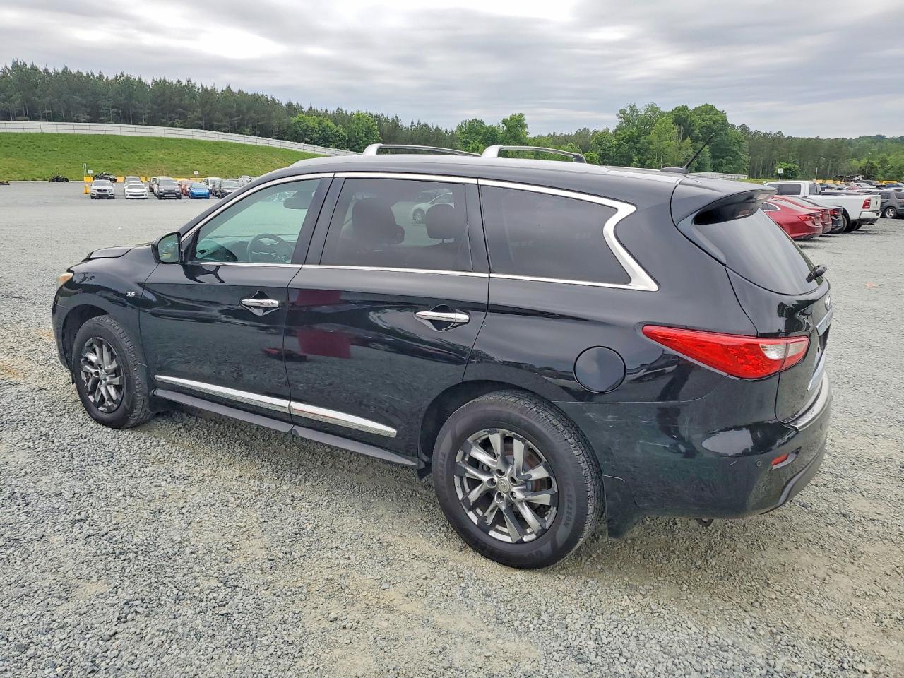2015 INFINITI QX60
