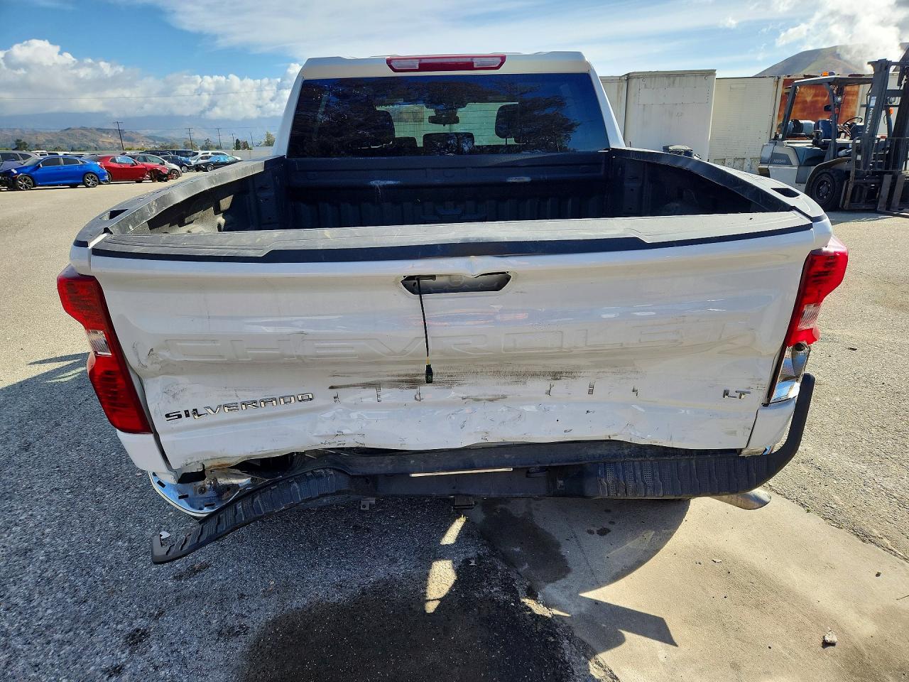 2025 CHEVROLET SILVERADO