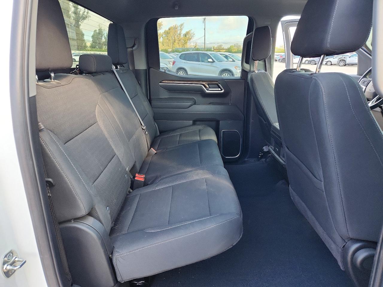 2025 CHEVROLET SILVERADO