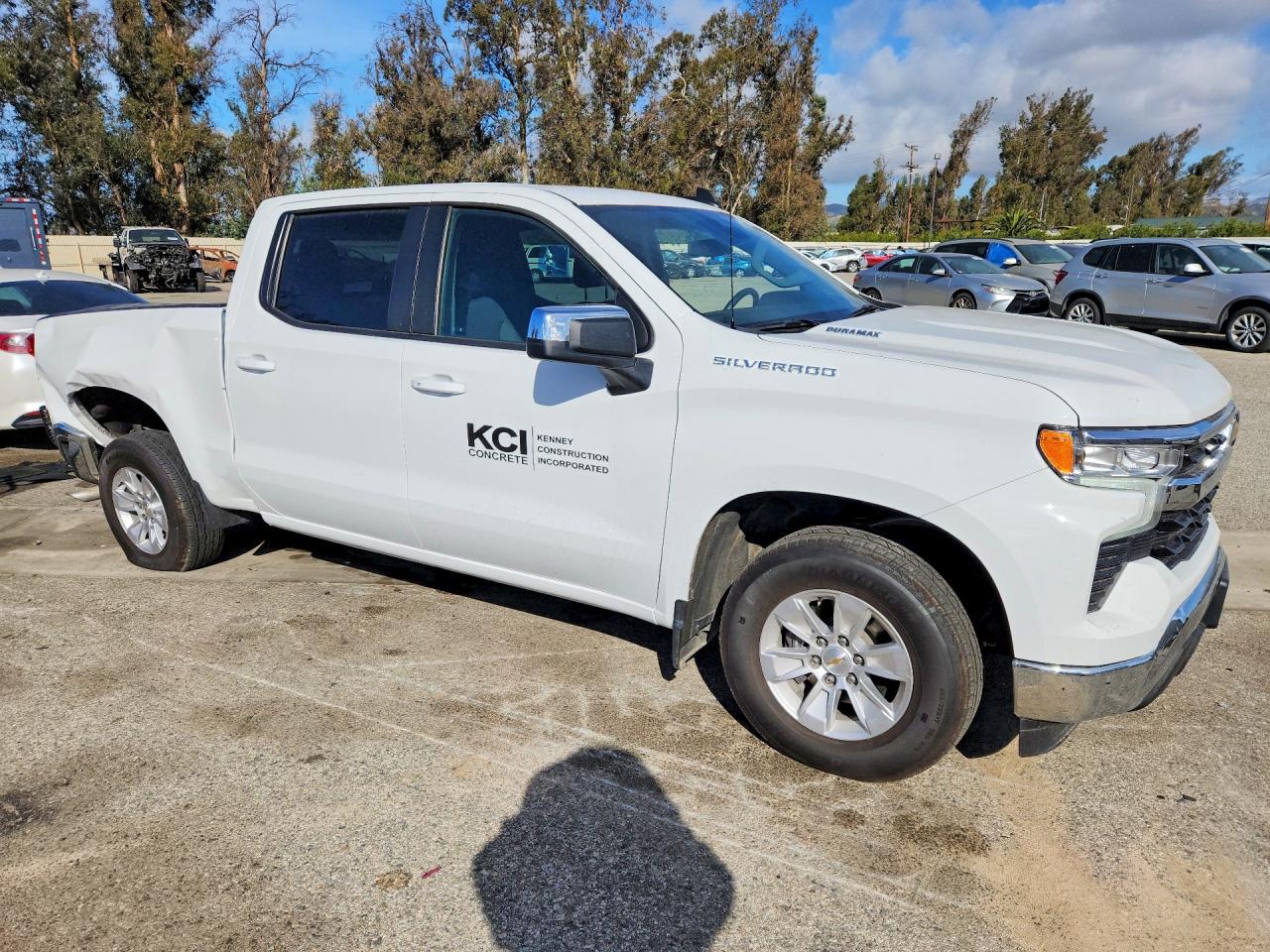 2025 CHEVROLET SILVERADO