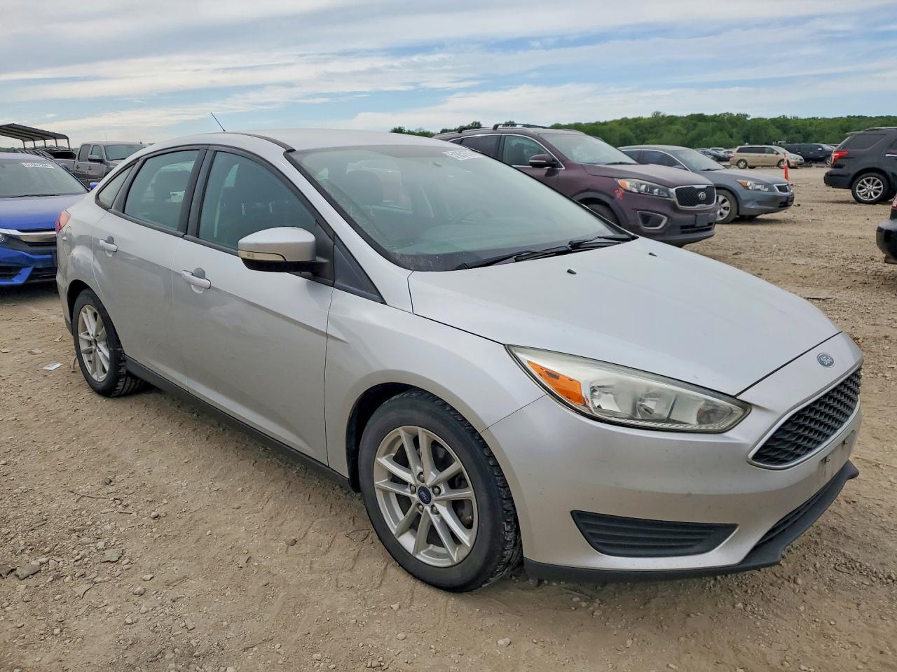 2016 FORD FOCUS