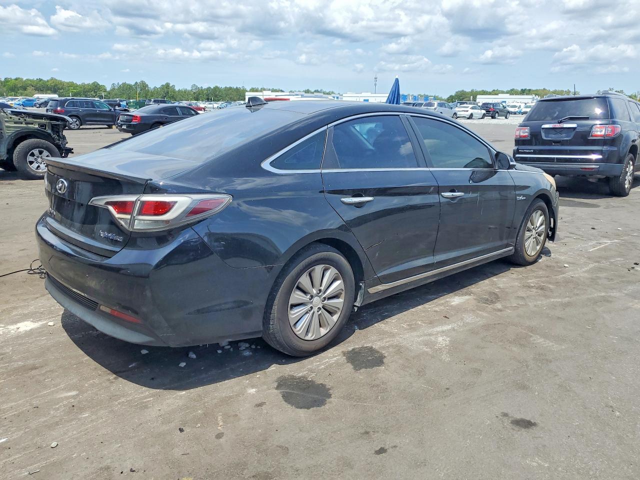 2016 HYUNDAI SONATA