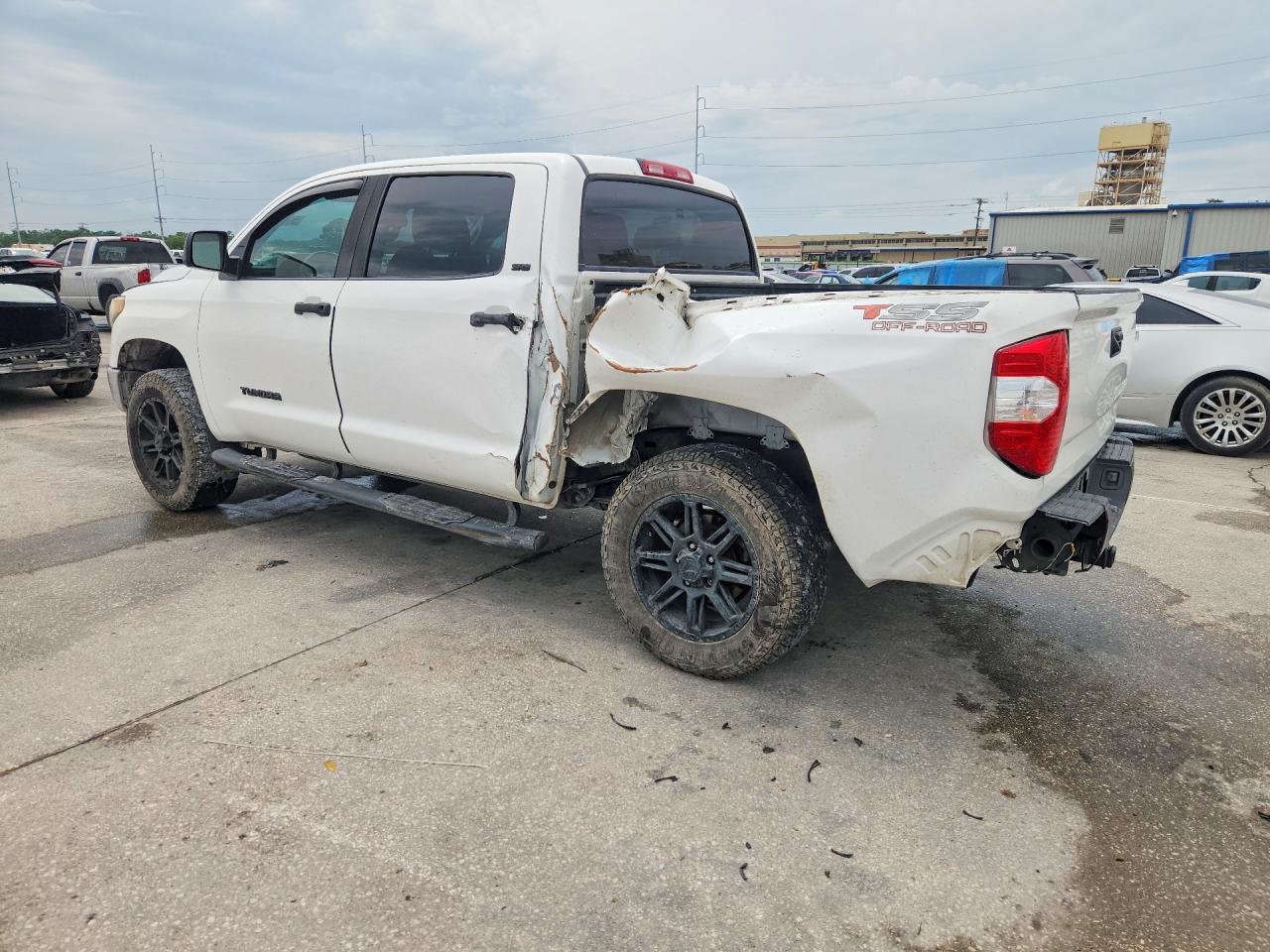 2019 TOYOTA TUNDRA