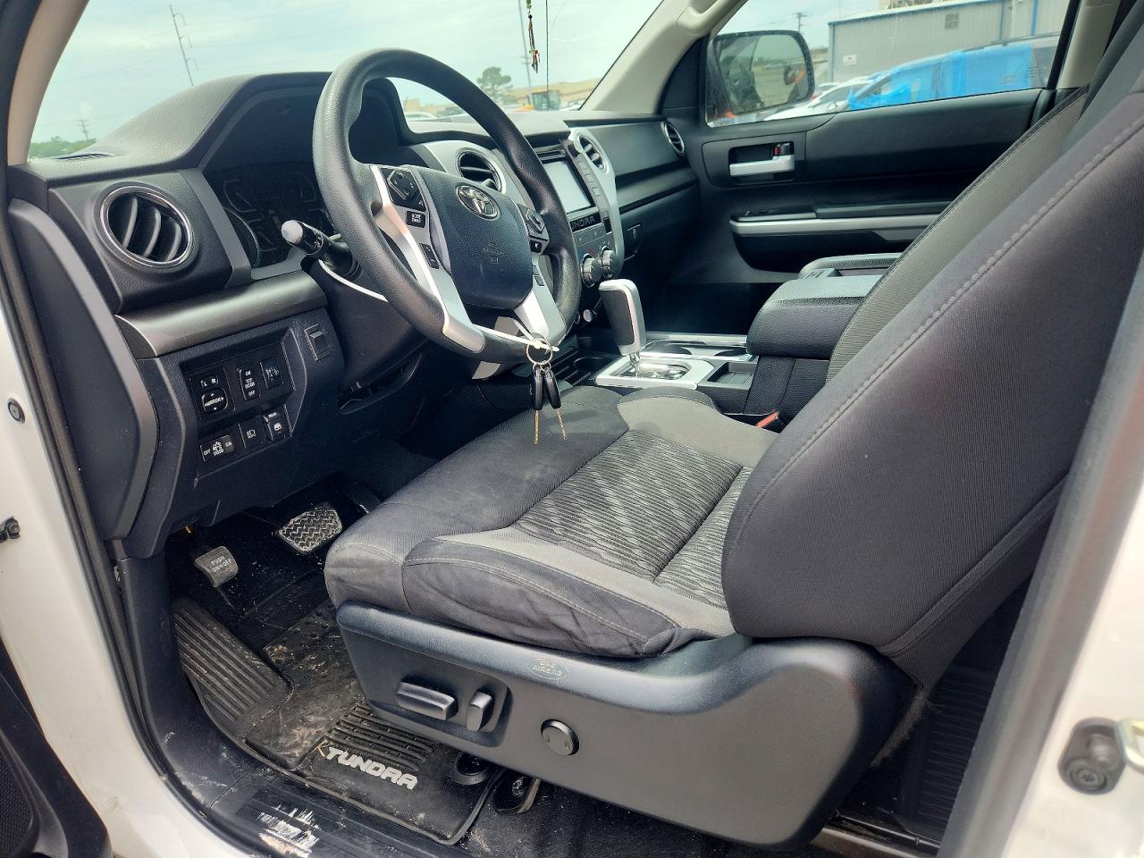 2019 TOYOTA TUNDRA