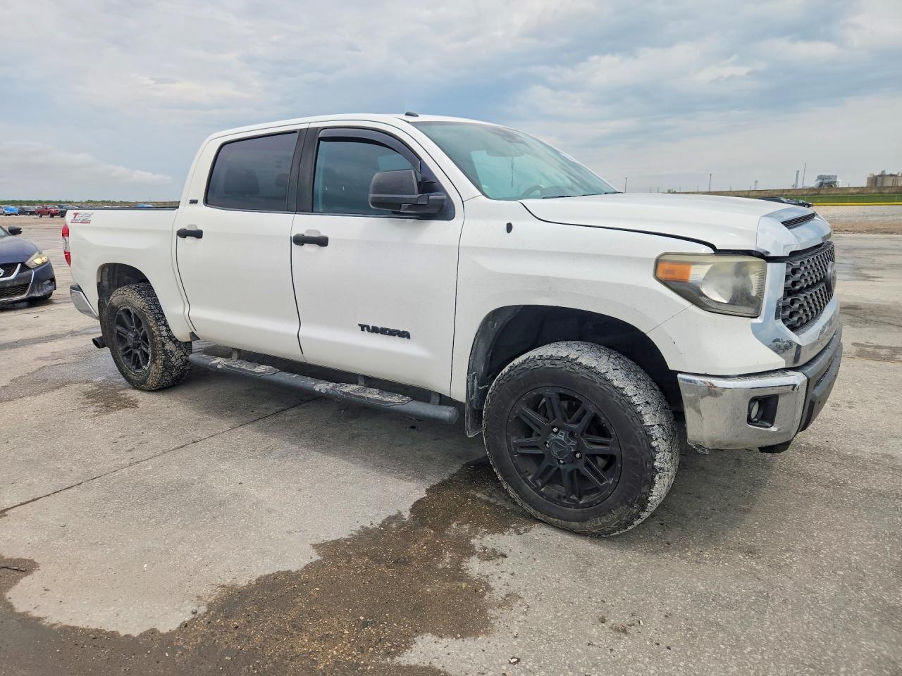 2019 TOYOTA TUNDRA