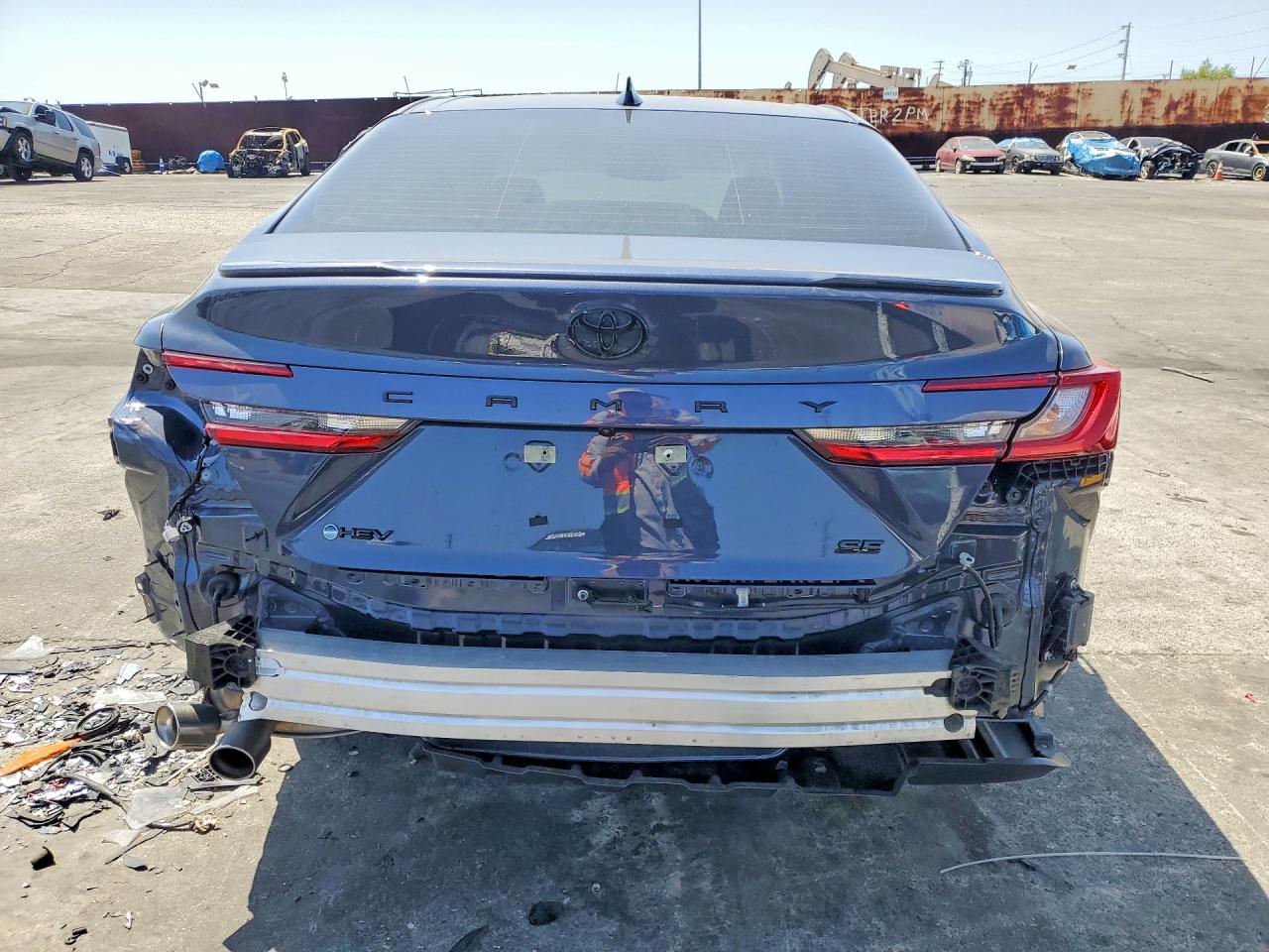 2026 TOYOTA CAMRY