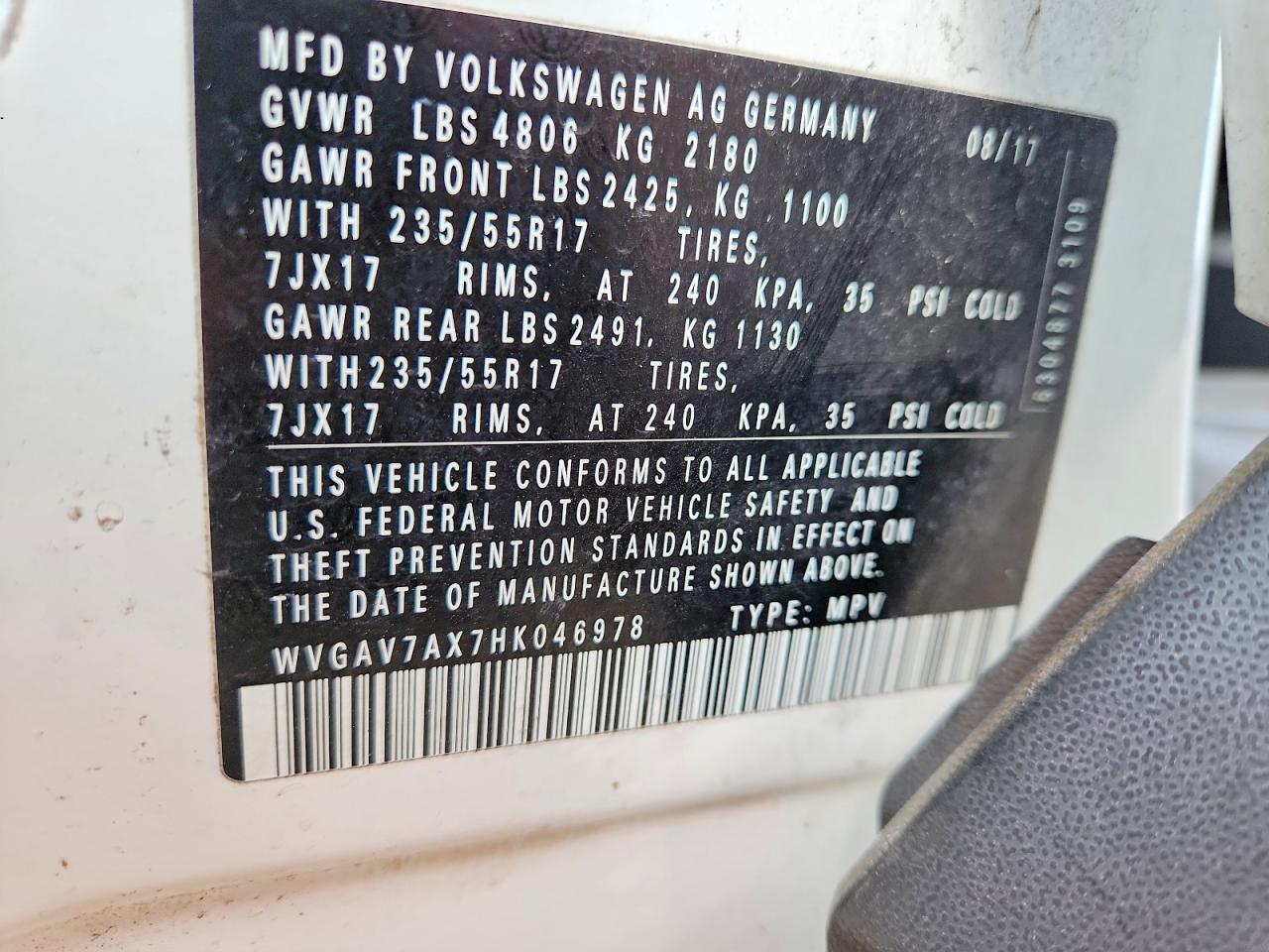 2017 VOLKSWAGEN TIGUAN