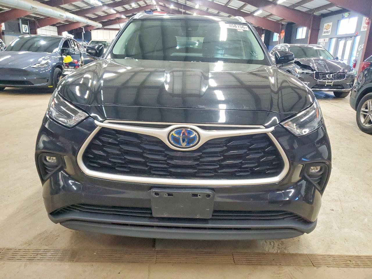 2022 TOYOTA HIGHLANDER