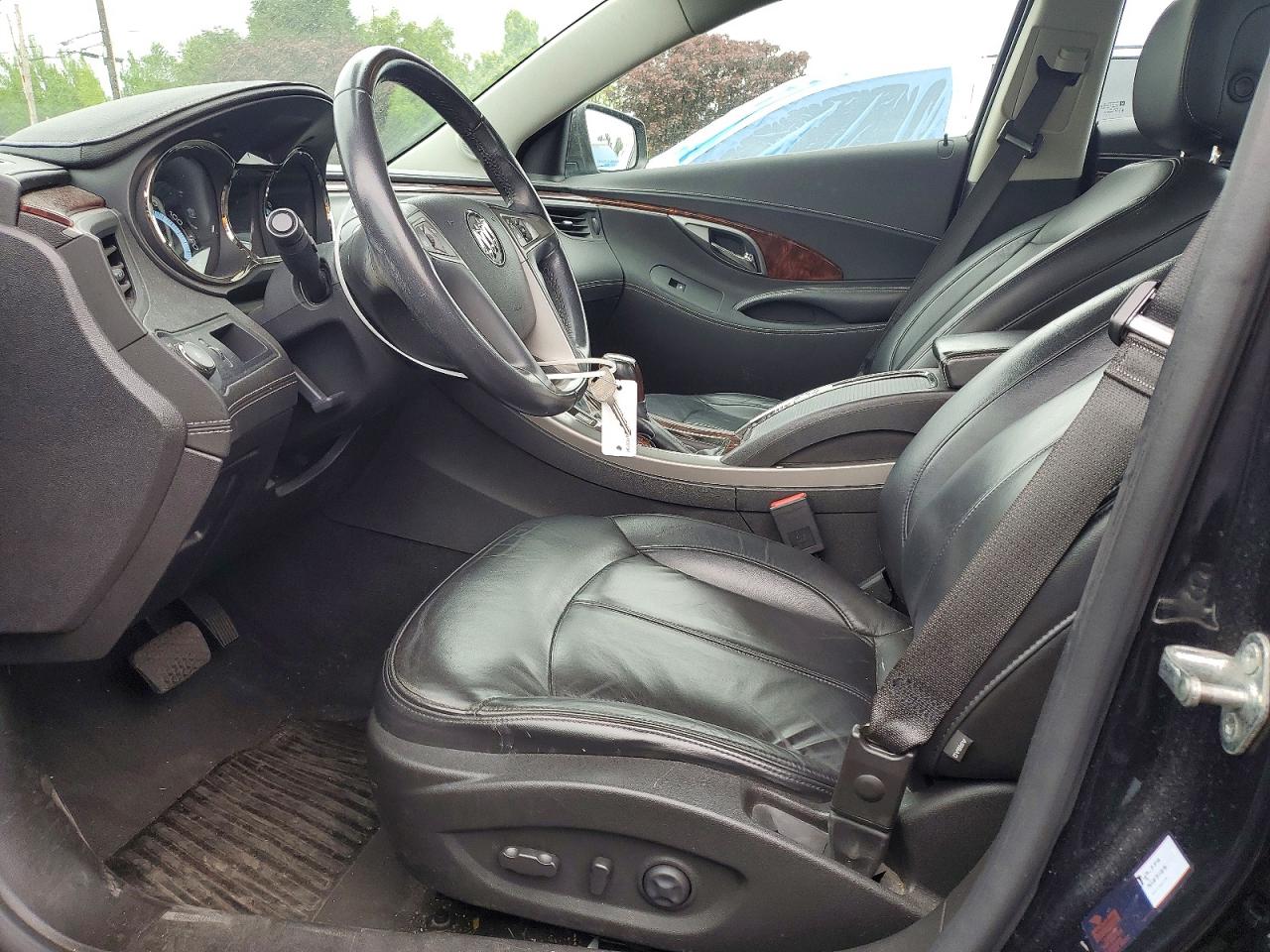 2011 BUICK LACROSSE