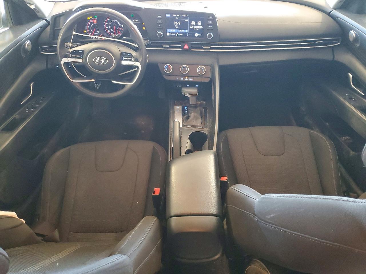2021 HYUNDAI ELANTRA