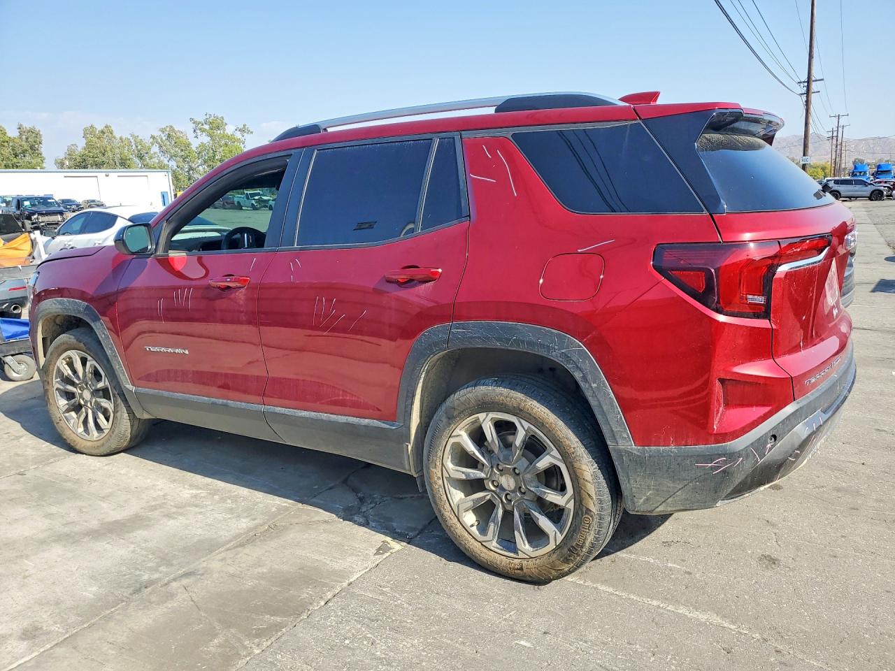 2025 GMC TERRAIN