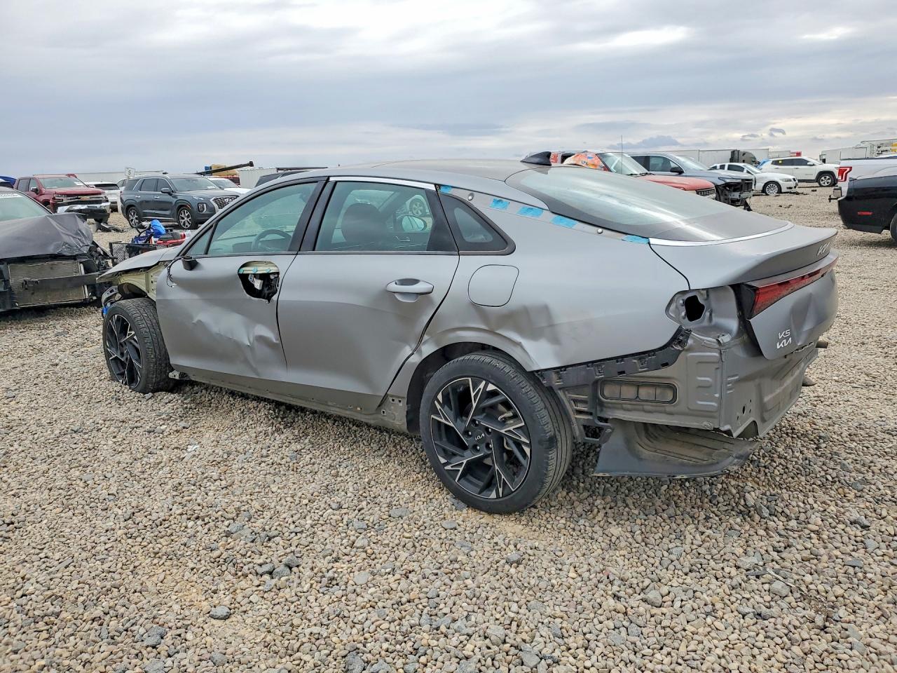 2025 KIA K5