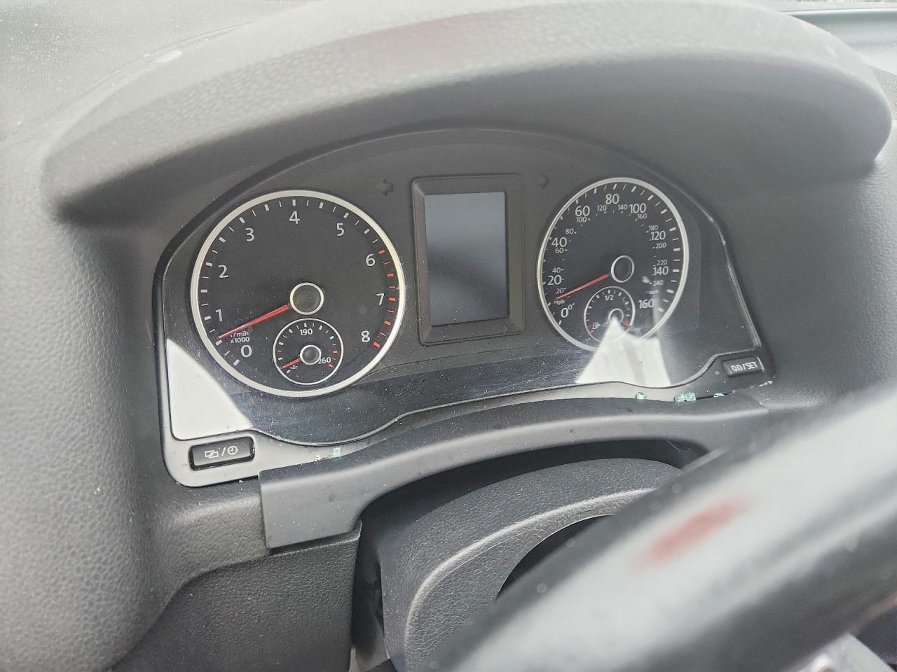 2014 VOLKSWAGEN TIGUAN