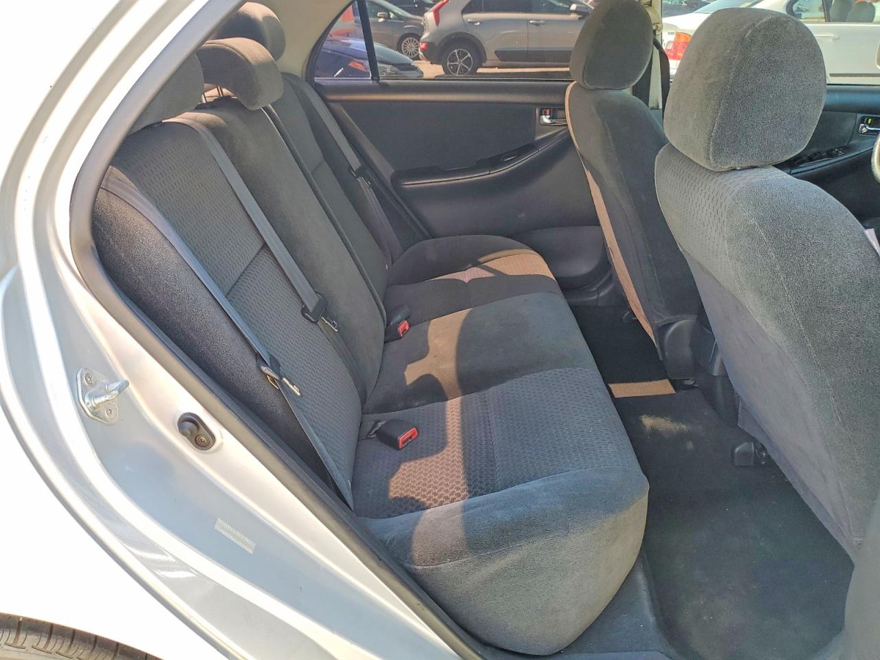 2006 TOYOTA COROLLA